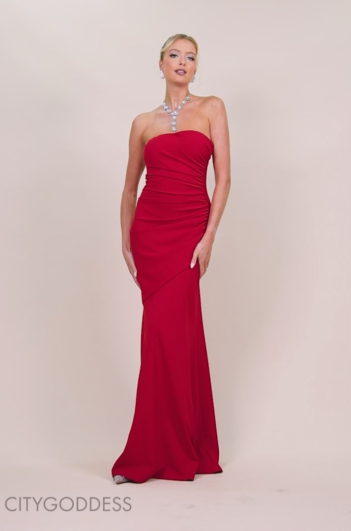 Scuba Crepe Bandeau Maxi With Diamante Necklace DR4271