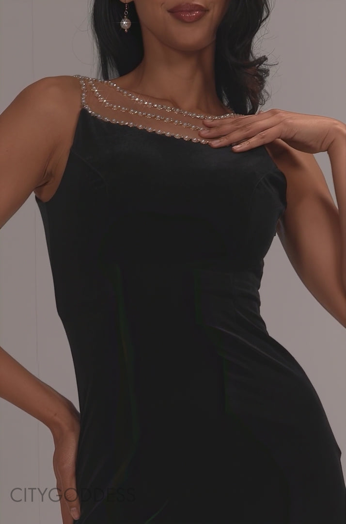 PEARL DIAMANTE NECK VELVET MAXI DRESS DR5234