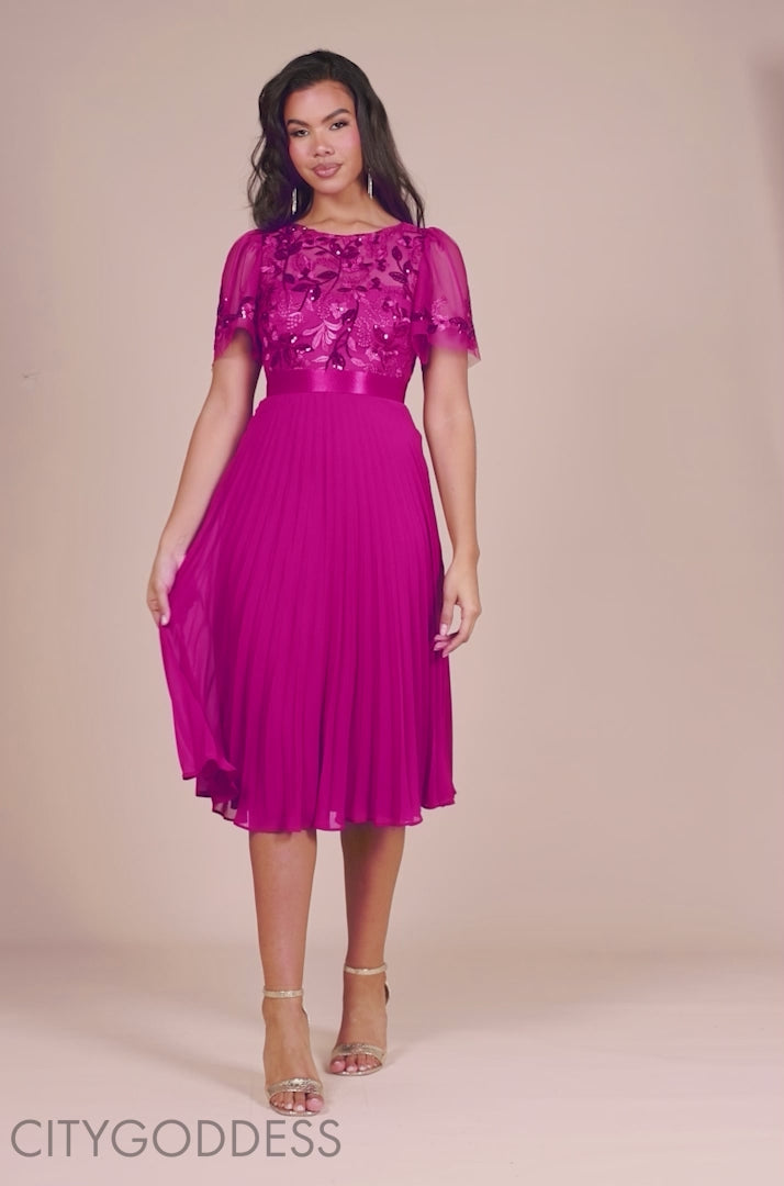 Embroidered Top Chiffon Pleated Midi DR3802
