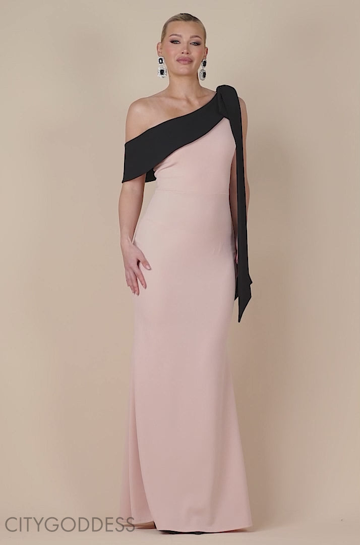 One Shoulder Contrast Bow Maxi Dress DR4717