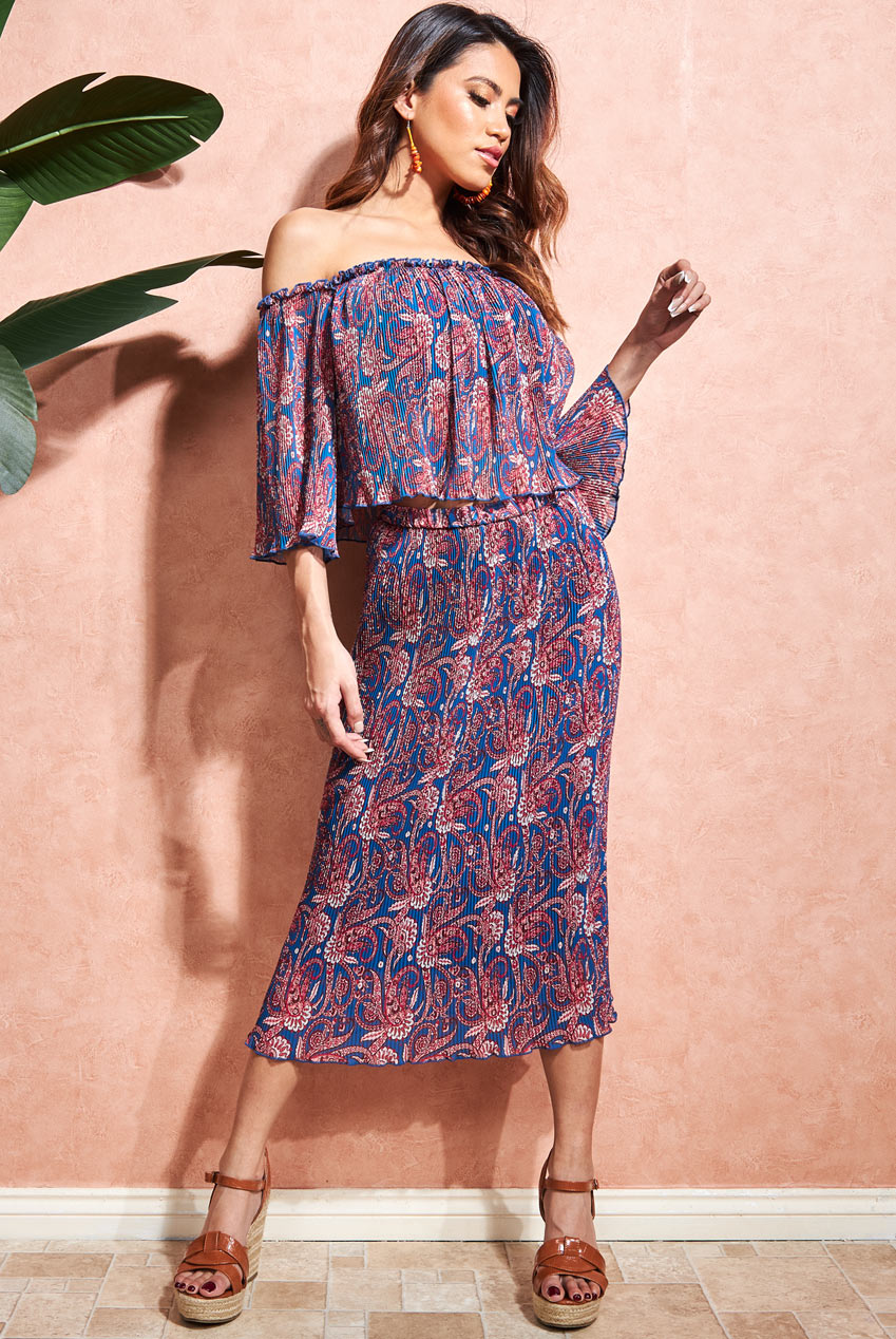 Julianna Rae Women's Le Tresor 100% Silk Wrap, Murano, L/XL at Women's Clothing Julianna Rae Women's Le Tresor 100% Silk Wrap, Murano, L/XL at Women's Clothing
